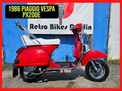 1986 Piaggio Vespa PX200E