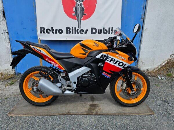 2012 Honda CBR125R REPSOL