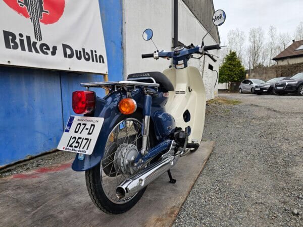 Rear left close-up of 2007 Honda Super Cub C50